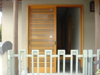 木製玄関建具